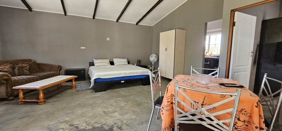 18 Bedroom Property for Sale in Hopefield Western Cape